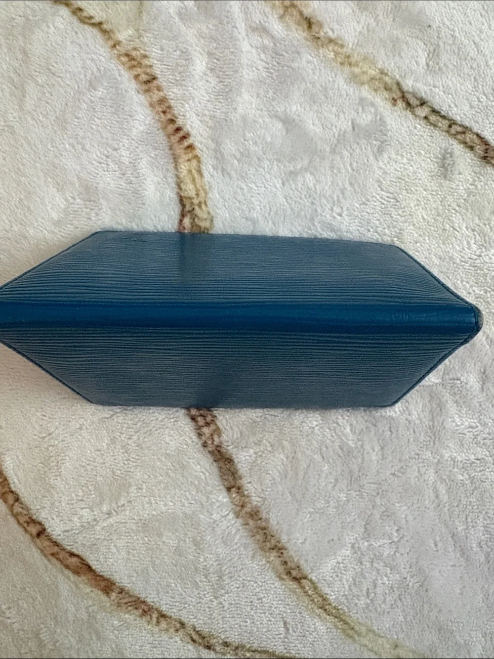 Louis Vuitton Dark Blue Epi Leather Men's Card Case